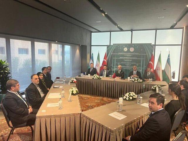 پیشنهاد ایران برای ایجاد کارگروه‌ تخصصی و صندوق مالی حمل‌ونقل اسلامی