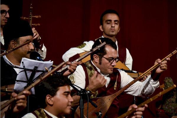 نوازندگان سریال پایتخت به برج آزادی می آیند؛ «شور» در تالار وحدت