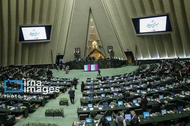 تعیین سازوکار جدید برای واردات خودروهای نو و کارکرده برای سال آینده