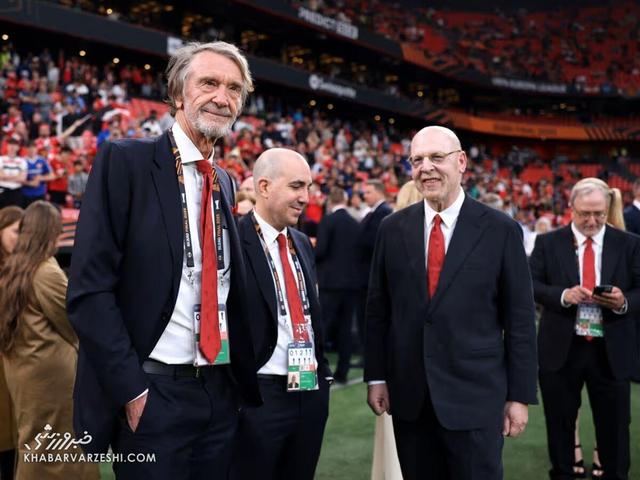 از مصاحبه جنجالی تا عذرخواهی؛ منچستریونایتد به‌خاطر سخنان این مرد به بحران کشیده شد