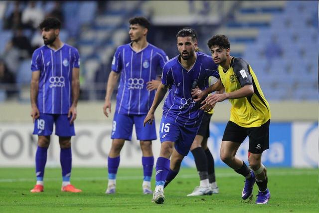 دین‌محمدی: استقلال با برنامه باشد، صعود می‌کند/ الحسین حریف بزرگی نیست