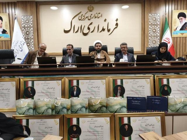 تولید ۶۰۰ هزار تن محصولات کشاورزی و دامی در شهرستان اراک