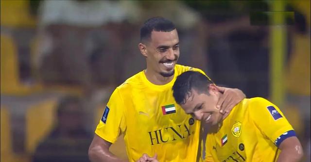 محرومیت دو جلسه‌ای مدافع الوصل از سوی ای‌اف‌سی