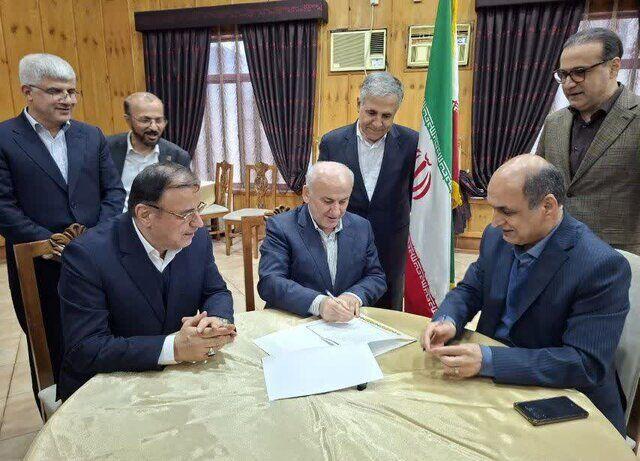 با امضای تفاهم‌نامه‌ای؛ تردد آزاد خودروهای پلاک منطقه آزاد بین گیلان و مازندران کلید خورد