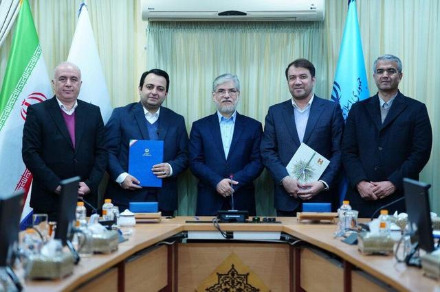 تفاهم‌نامه توسعه همکاری وزارت علوم، تحقیقات و فناوری و بانک صادرات ایران امضاء شد