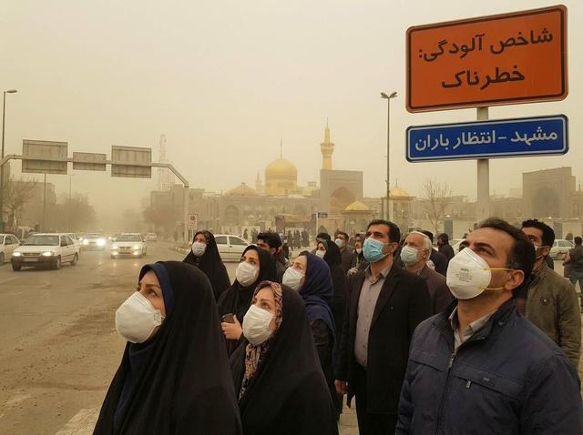 هشدار خودمراقبتی محیط زیست خراسان رضوی برای پدیده گرد و غبار در مشهد