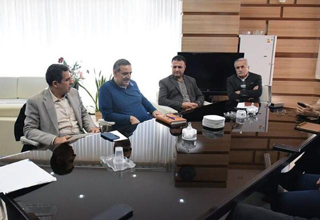 نمایندگان سقز و قروه ۶۵۰ میلیارد ریال برای توسعه دانشکده‌ ها اختصاص دادند