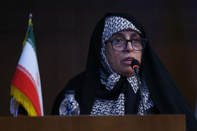 فرهادیزاد: سکوهای قهرمانی با غیرت دختران ایران فتح میشود؛ ثریا آقایی فرصت طلایی ورزش است