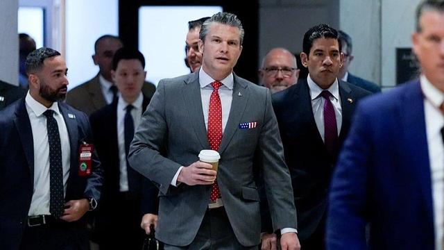 پاسخ وزیر جنگ آمریکا به سفارش پیتزاهای مشکوک اطراف پنتاگون