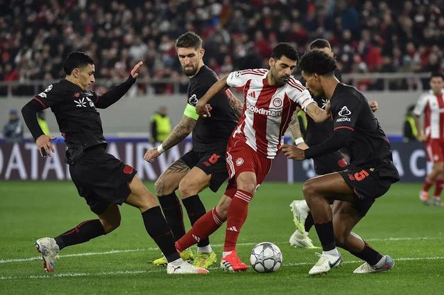 ناکامی ۱۳۰ دقیقهای طارمی مقابل لورکوزن؛ «گربه» این بار سیاه نبود!