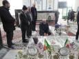 دیدار حاجی دلیگانی با خانواده شهدا و حضور در گلزار شهدا