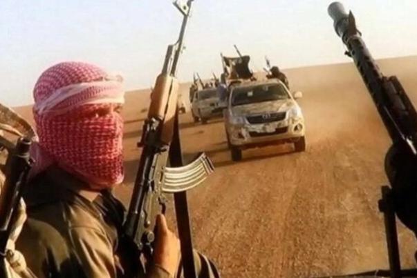 درگیری‌ نیروهای الجولانی با عناصر خارجی در حومه ادلب