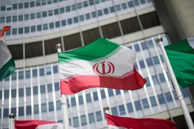 سفارت ایران در وین: یاد می گیرید با ایرانیان با احترام صحبت کنید