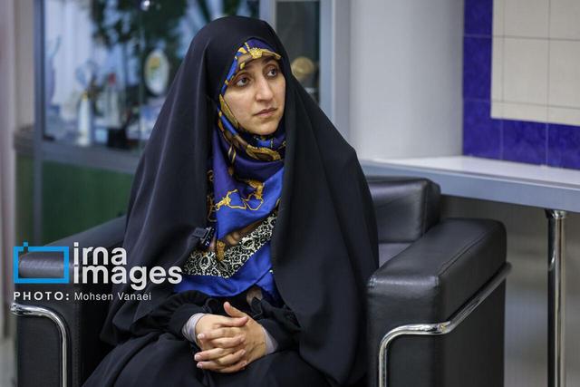 سهم ۷۰ درصدی زنان از مجوز کسب‌وکارهای خانگی/ دسترسی مشاغل به اینترنت بین الملل باز شود