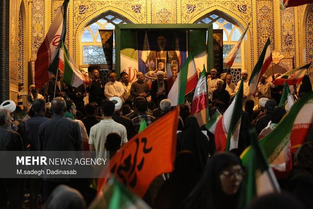 اجتماع جزیره نشینان مدافع تنگه هرمز برای حمایت از نظام اسلامی در قشم
