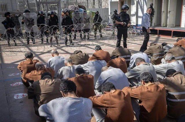 مسئول فلسطینی: سکوت جهانی رژیم اشغالگر را به تصویب قانون اعدام اسرا تشویق کرد