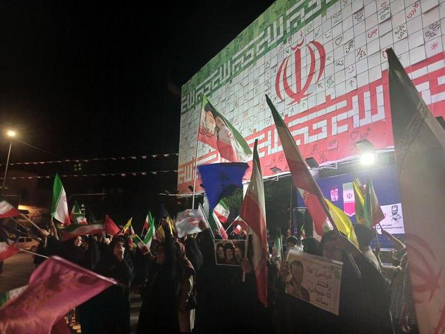 هفتاد و ششمین قرار شبانه شیرازی‌ها در سنگر خیابان؛ از اقدامات خودجوش تا استغاثه جمعی