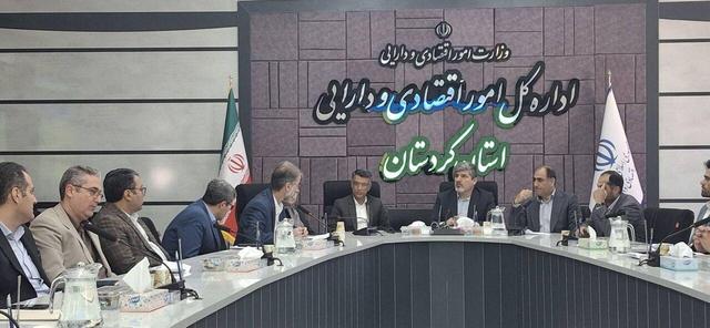 معاون استاندار کردستان از مقاومت دستگاه‌ها در برابر فروش اموال مازاد انتقاد کرد