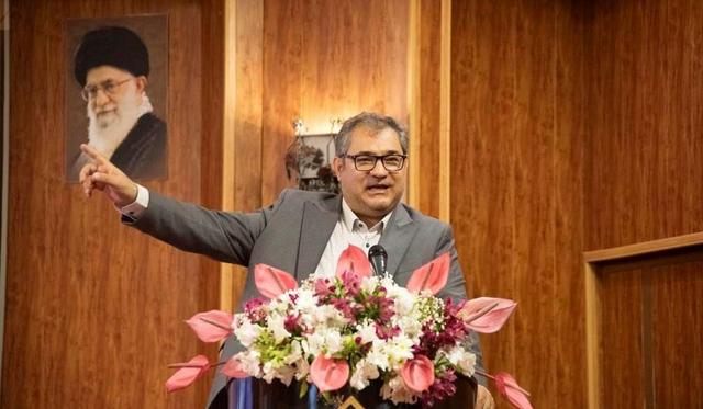 اصفهان در جنگ تحمیلی سوم زمین‌گیر نشد / گردشگری به خط مقدم اقتصاد آمد
