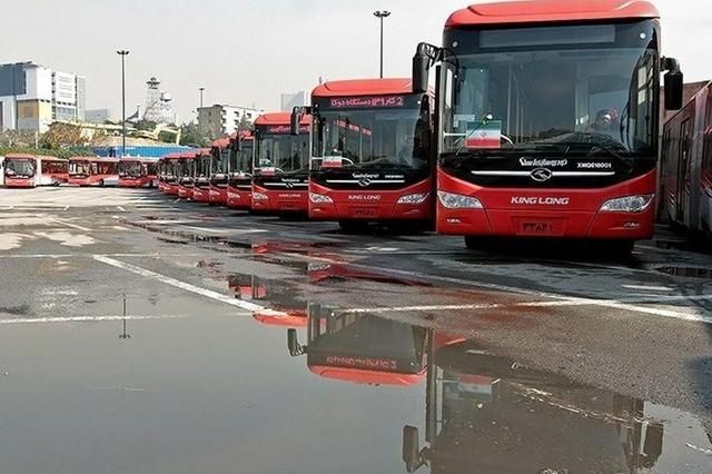 شهردار تهران: مترو و اتوبوس‌های پایتخت تا اطلاع ثانوی رایگان می‌مانند