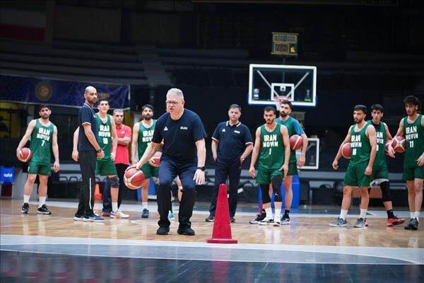 بازگشت «مانولوپولوس» به ایران/ آغاز اردوی تیم ملی بسکتبال از ۱۰ خرداد