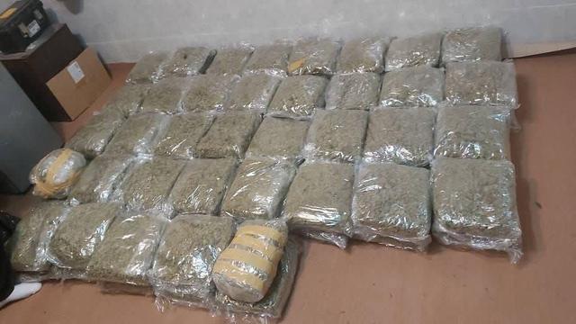 کشف ۱۶۳ کیلوگرم مواد مخدر در پاکدشت