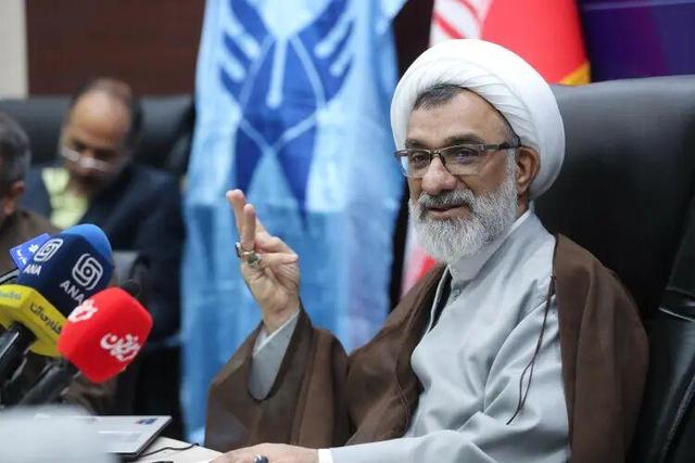 علوم انسانی را باید با هوش مصنوعی پیوند بزنیم