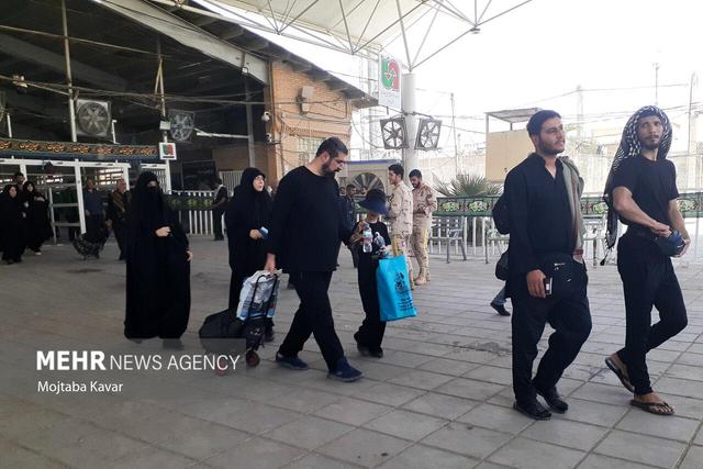 تردد زائران عرفه در مرز مهران بدون هیچ گونه مشکلی در جریان است