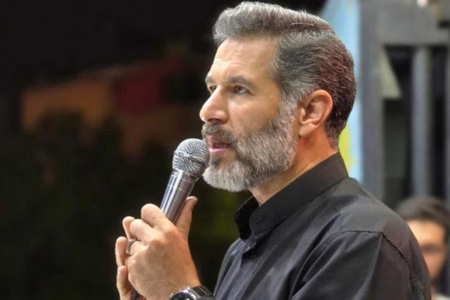 غلامی: امروز وظیفه همه حرکت دقیق بر مدار امر رهبری است