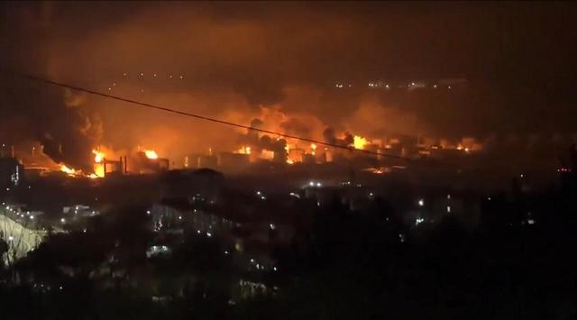 ببینید | جان‌باختن ۱۰ دانش‌آموز در آتش‌سوزی مدرسه‌ای در کنیا