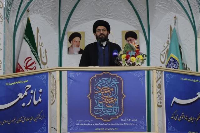 حسینی: غدیر منشور ولایت و عزت امت اسلامی است