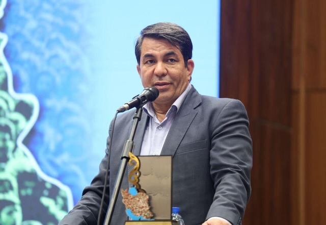 استاندار کرمان: جوانی جمعیت به عنوان یک مسئولیت میهنی دنبال شود