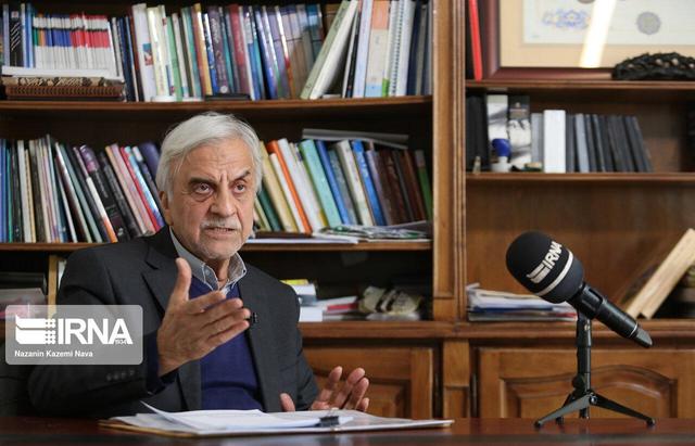 هاشمی‌طبا: اگر به ۱۱ بازیکن هم ویزا بدهند، باید به جام‌جهانی برویم