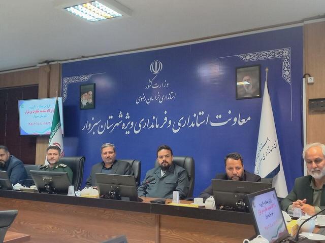 فرماندار سبزوار: دستگاه‌های نظارتی هیچ مماشاتی با گران فروشان نداشته باشند
