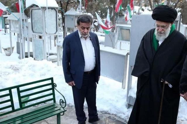 ابلاغ پیام قالیباف به خانواده سردار شهید طباطبائیان