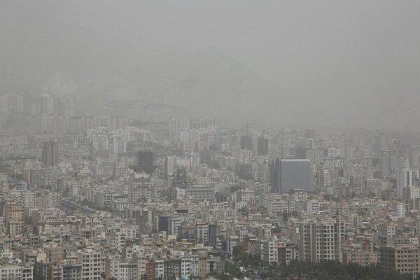 گرد و غبار همچنان میهمان ناخوانده هوای کلانشهر مشهد