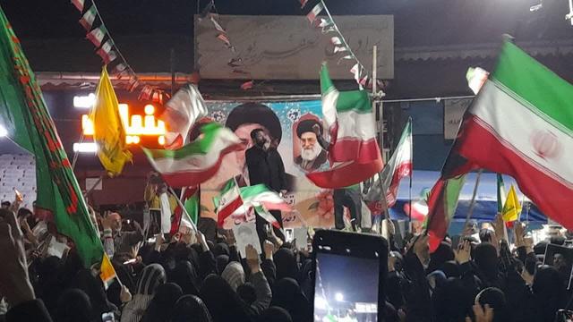تداوم حضور لنگرودی ها همزمان با شب نود و دوم در میدان