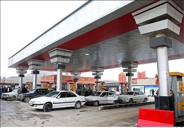 اعمال محدودیت کارت‌های سوخت آزاد در میناب از ۱۵ خرداد