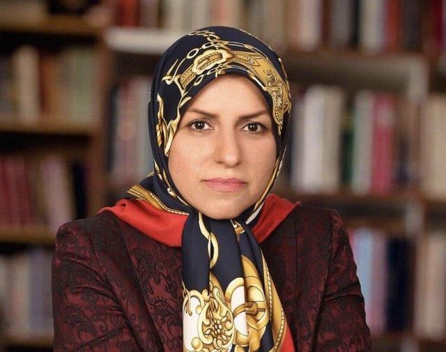  رسالت انسان و نقش آموزش: از خانواده تا مدرسه