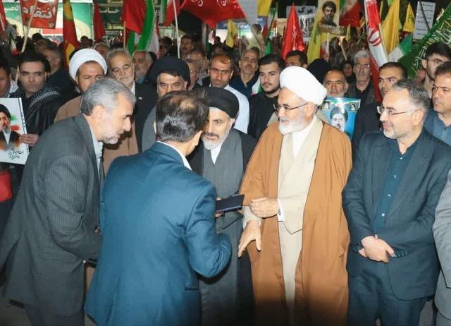 برگزیدگان نوزدهمین جشنواره بین المللی شعر رضوی به زبان ترکی معرفی شدند