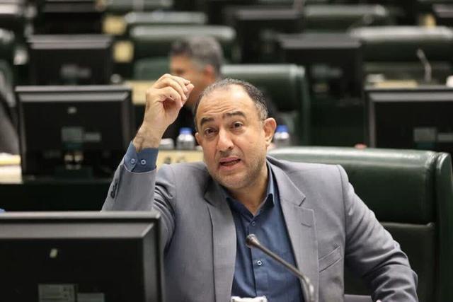 هشدار صریح به صاحبان تریبون: اختلافات را بیشتر نکنید