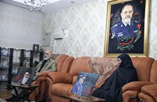 دیدار فرمانده قرارگاه خاتم الانبیا (ص) با خانواده شهیدان نصیرزاده و دره باغی