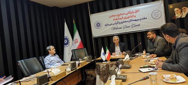 هیئت تجاری صنایع‌دستی کرمانشاه به عراق سفر می‌کنند