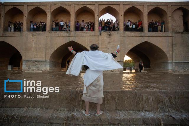 بازگشایی زاینده‌رود