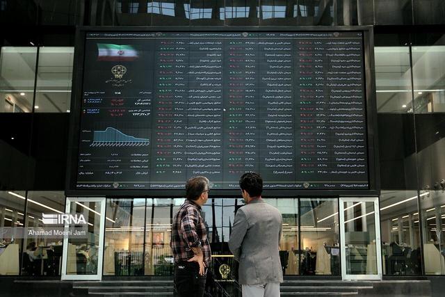 اراده دولت مهمترین عامل رشد اخیر بورس بود/ خروج بازار از وضعیت اورژانسی