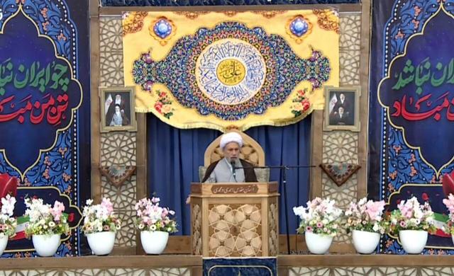 امام جمعه شیراز: تجدید بیعت با ولایت و پیمان اخوت، عزت آفرین و قدرت‌آفرین است