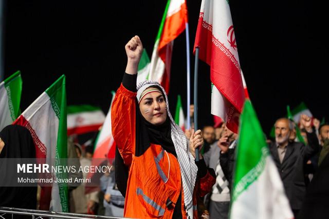 پرچم‌هایی فراتر از جغرافیا؛ روایت شب‌های مقاومت در قزوین