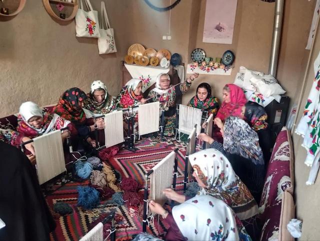 خیز بانوان قلعه بالا برای فتح بازارهای ملی/ «بورینا» با ساختار تعاونی به جایگاه واقعی خود رسید