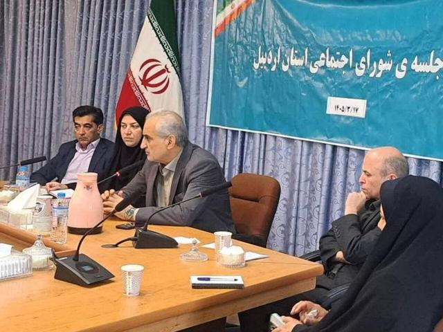 تعهد دینی و اصالت فرهنگی مردم سرمایه عظیم انسانی جامعه است