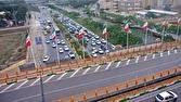 ترافیک پرحجم درجاده هراز وآزادراه‌های منتهی به تهران